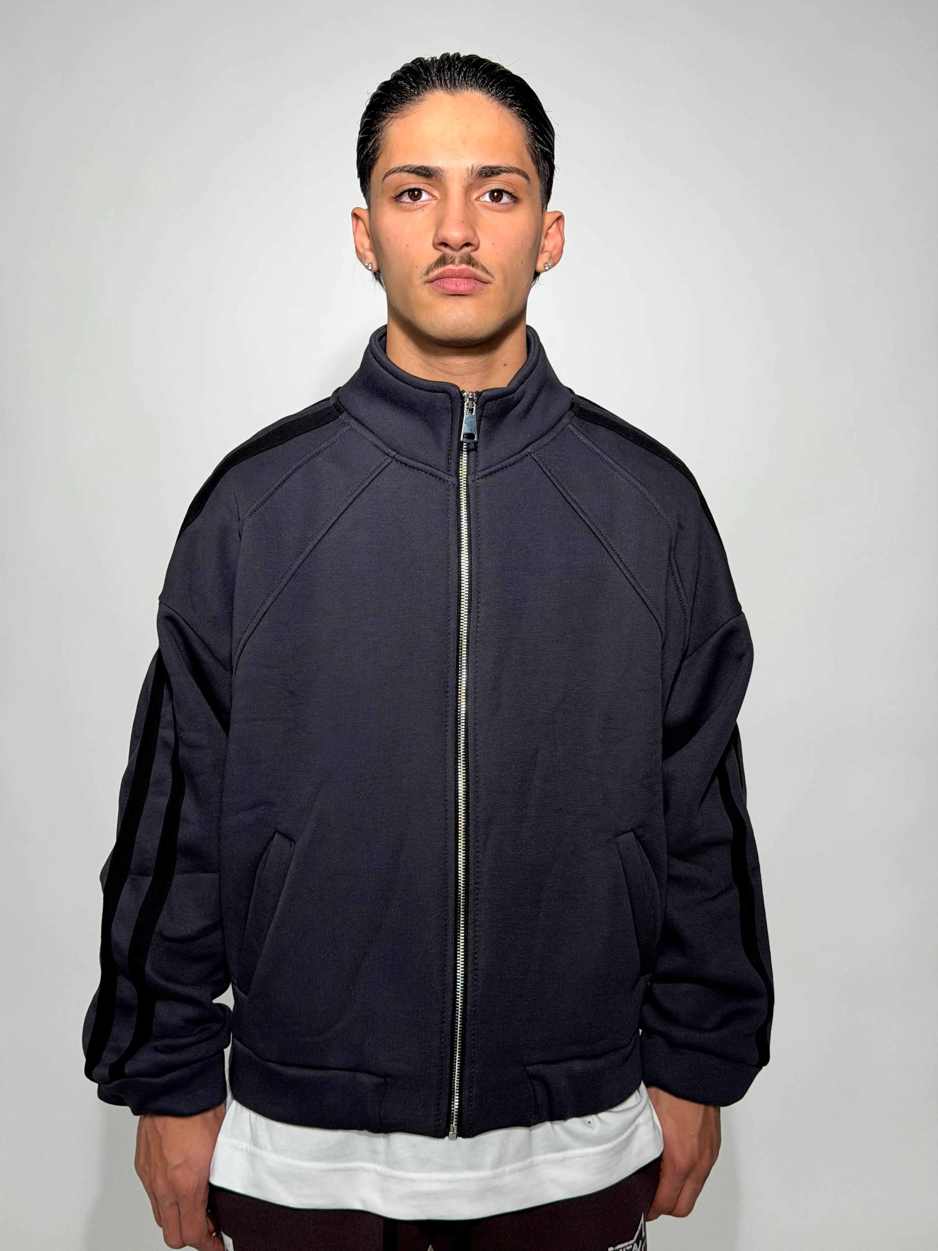 HOODIE JACKET 073 - Image 3