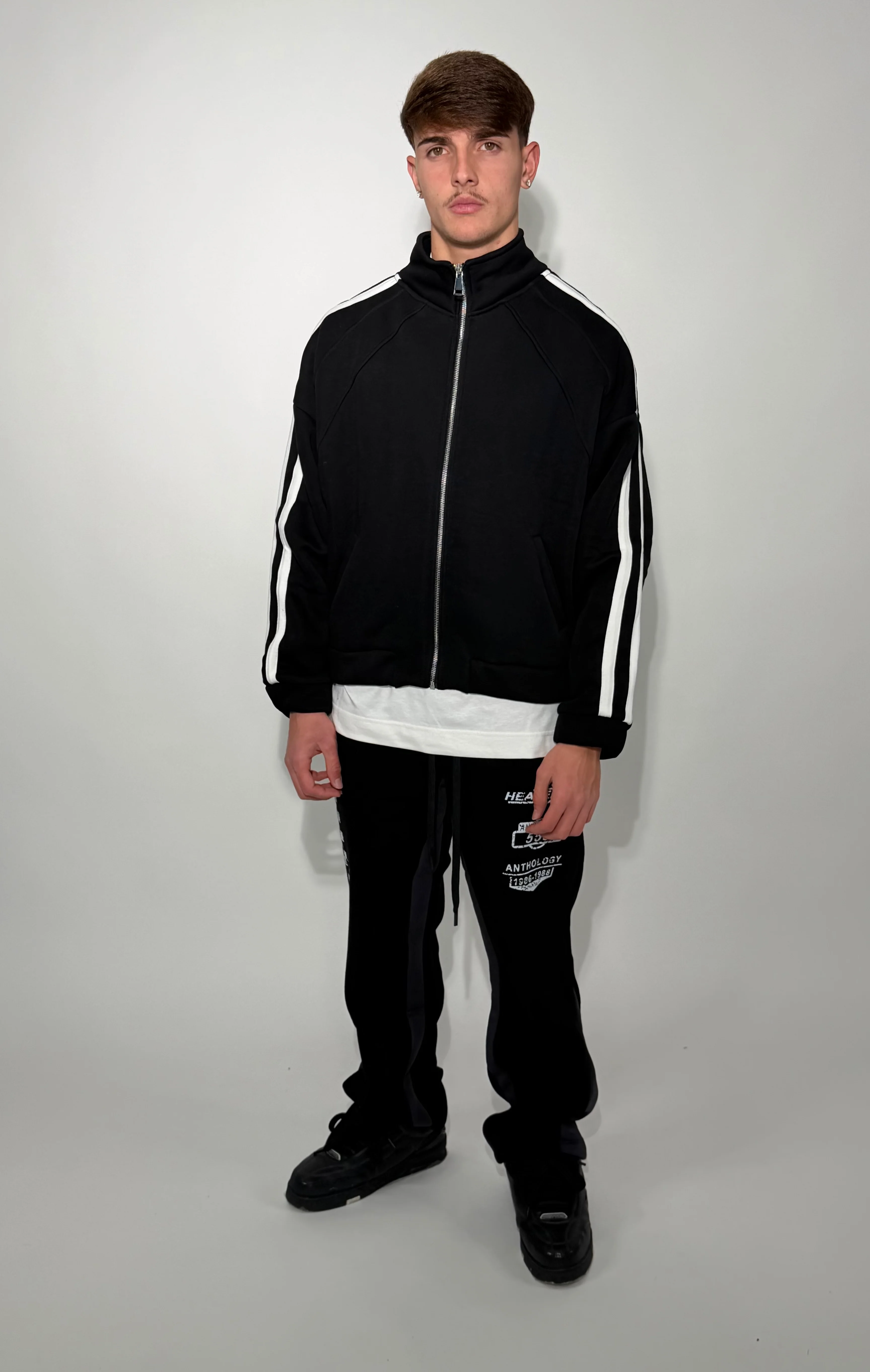HOODIE JACKET 073 - Image 4