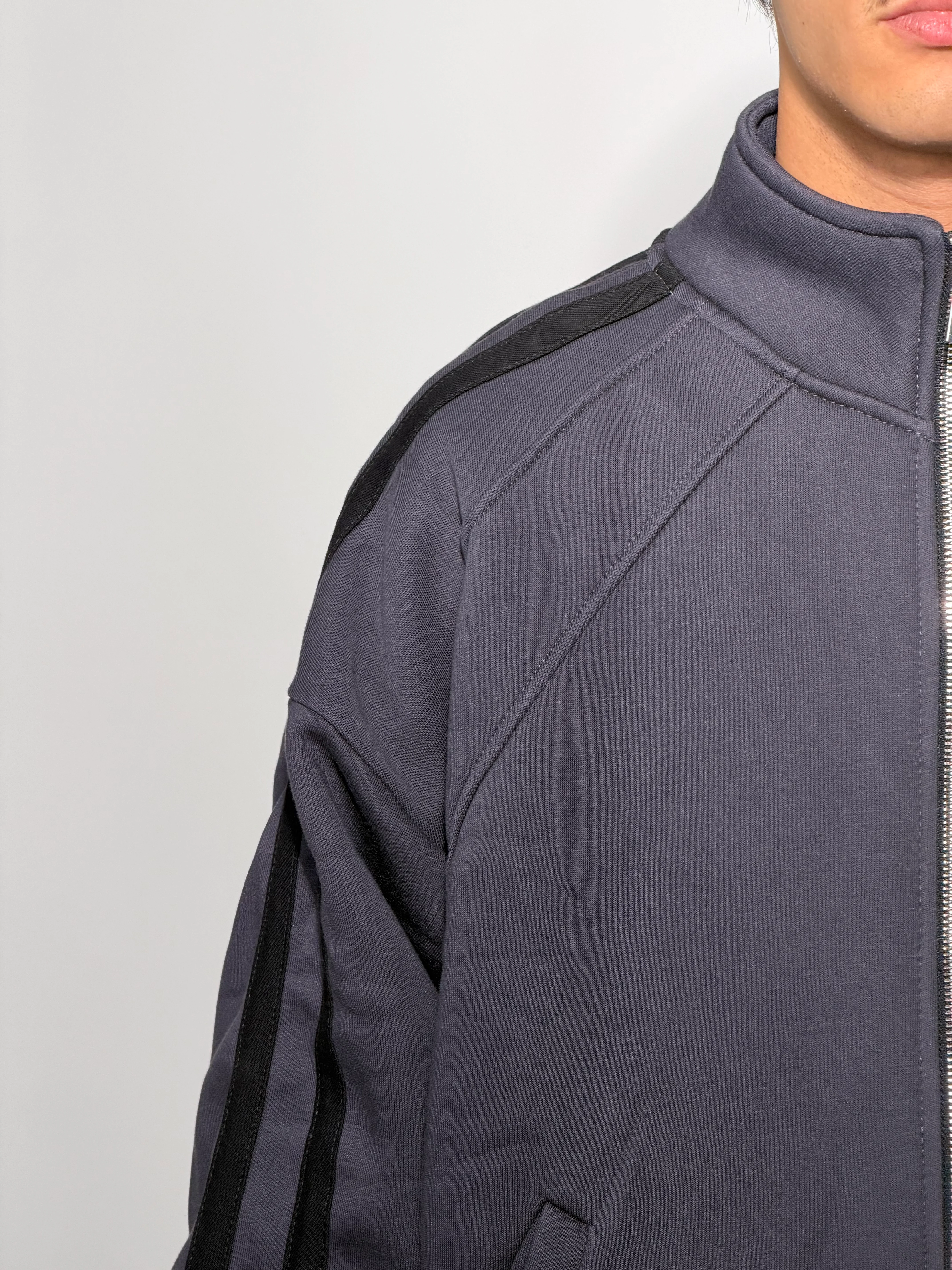 HOODIE JACKET 073 - Image 7