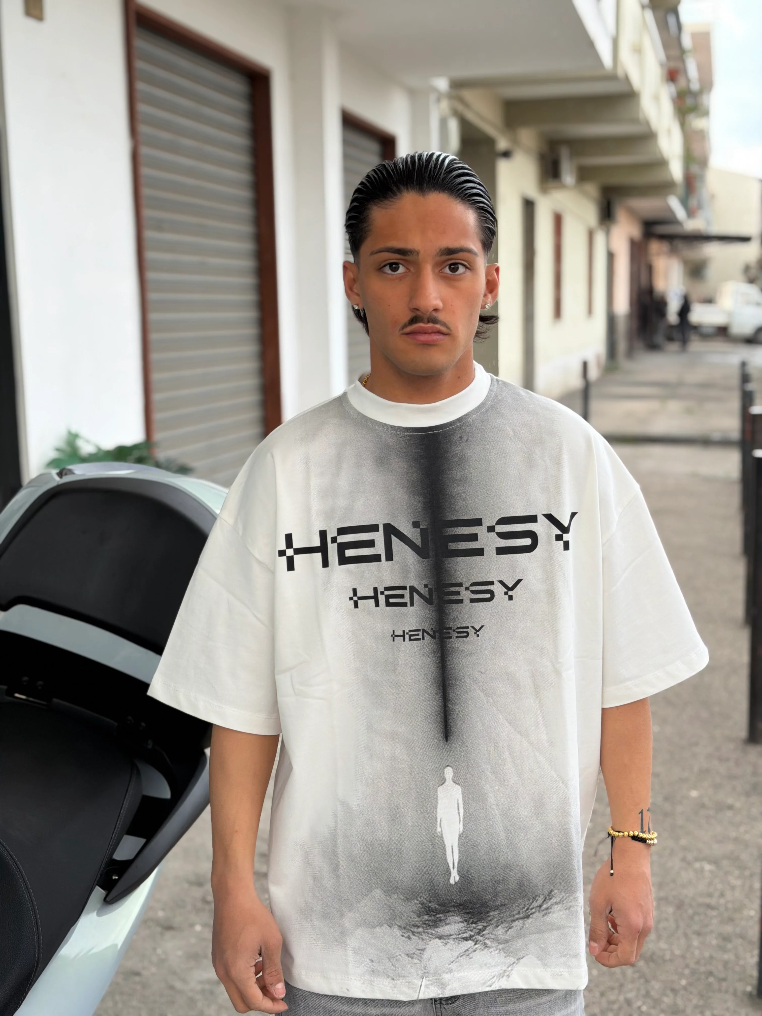 T-SHIRT BUNKER “HENESY” ART 161 - Image 3
